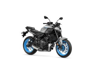 2025-Yamaha-MT07A-EU-Ice_Storm-Studio-001-03