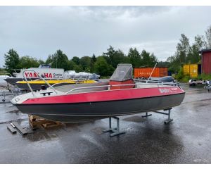 Buster L 1