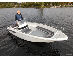 Suvi 46 Fisher + F40